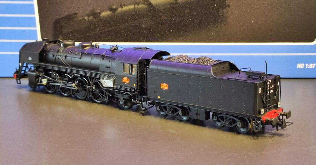 Locomotive à Vapeur Jouef 150C 824 HJ2194 – Modèle Réduit NEUF Et RARE Pour Collectionneurs