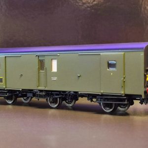 MODELS WORLD MW102 Set de 2 fourgons à bagages SNCF ép.IIIb