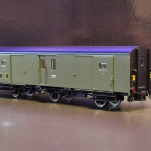 MODELS WORLD MW104 Set de 2 fourgons à bagages SNCF ép.IIIcd