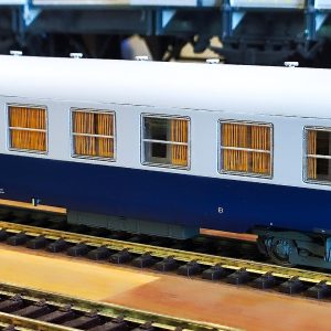 JOUEF HJ4216 Voiture de cantonnement Uas SNCF - EVASA Clermont-Ferrand