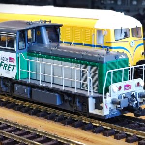ROCO 7310095 Locotracteur SNCF Y8208 FRET - Digital Sonore & attelages commandés