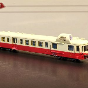TRAINS160 16069 Autorail SNCF X3824 "Picasso"